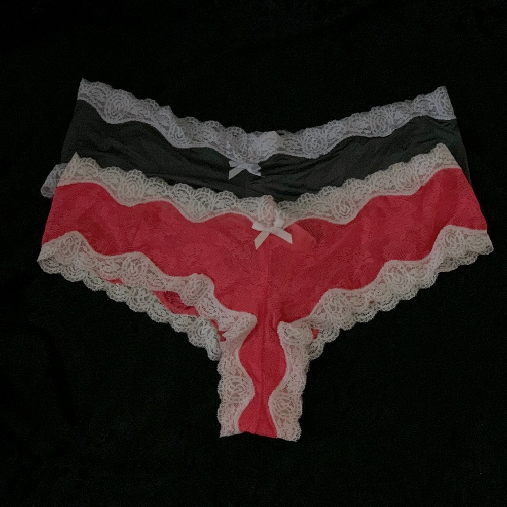Victoria Secrets Cheeky Panties - Lg